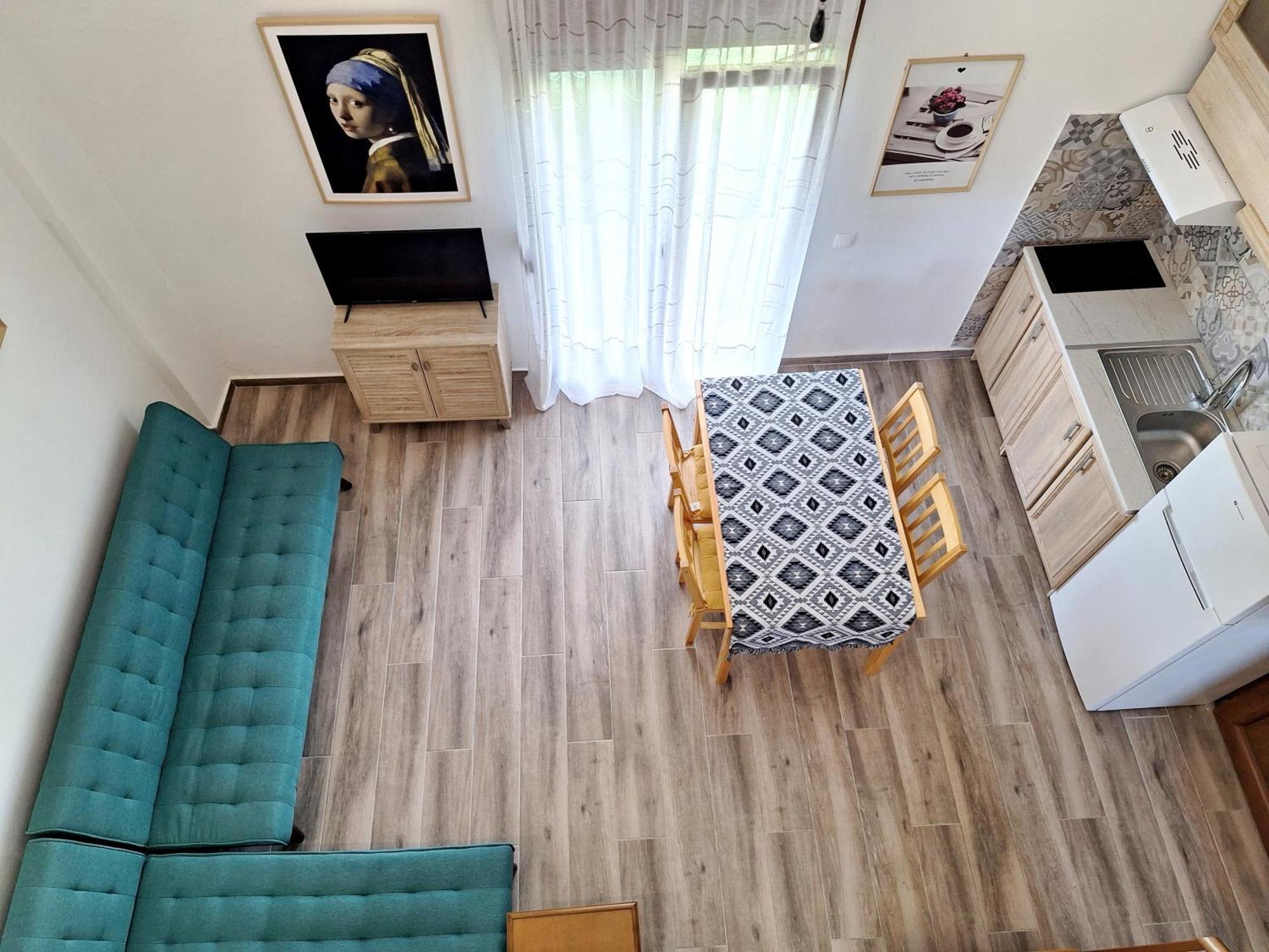To Petrino Spiti Apartment Посиди Стая снимка