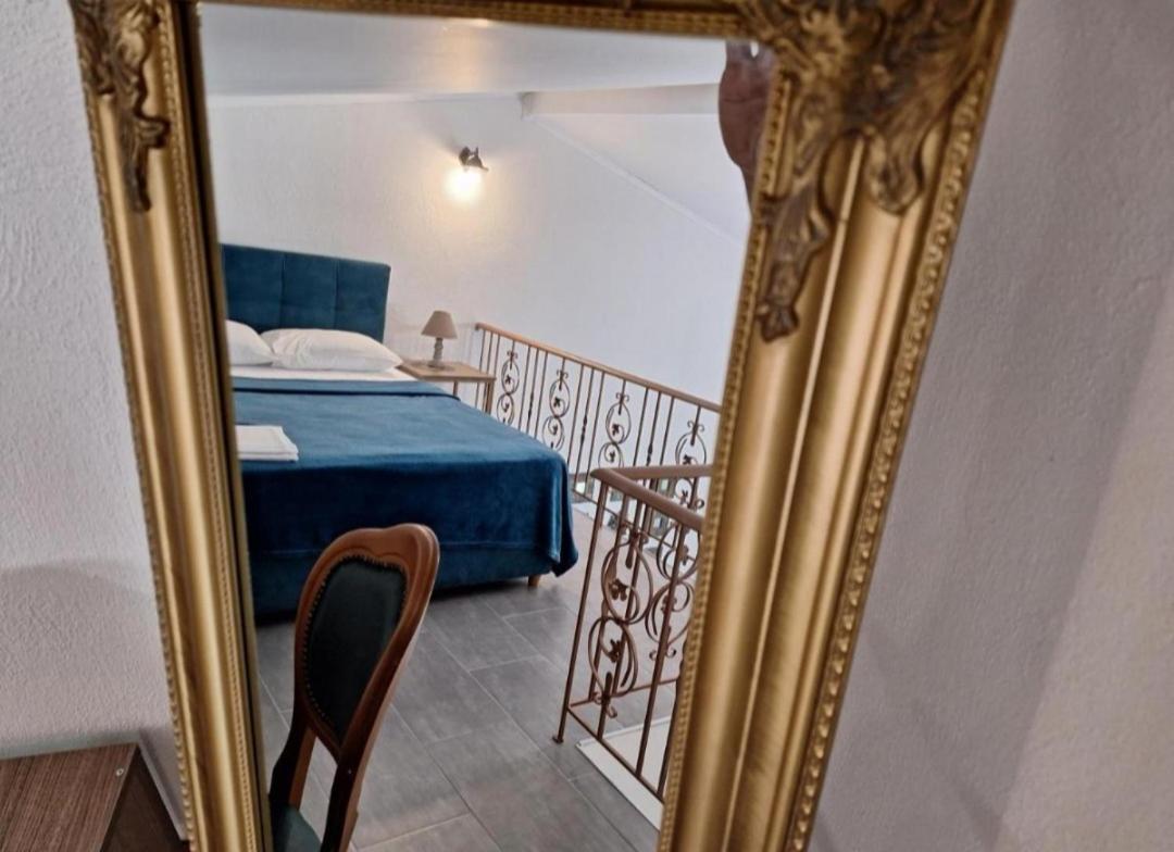 To Petrino Spiti Apartment Посиди Стая снимка
